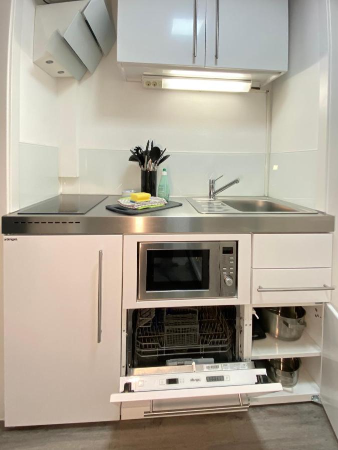 1,5 Zimmer Apartment In S-Bahn Naehe, 35 Qm, Max 4 Pers, Zentral, Private Terasse, Internet 250 Mbit Gärtringen Buitenkant foto