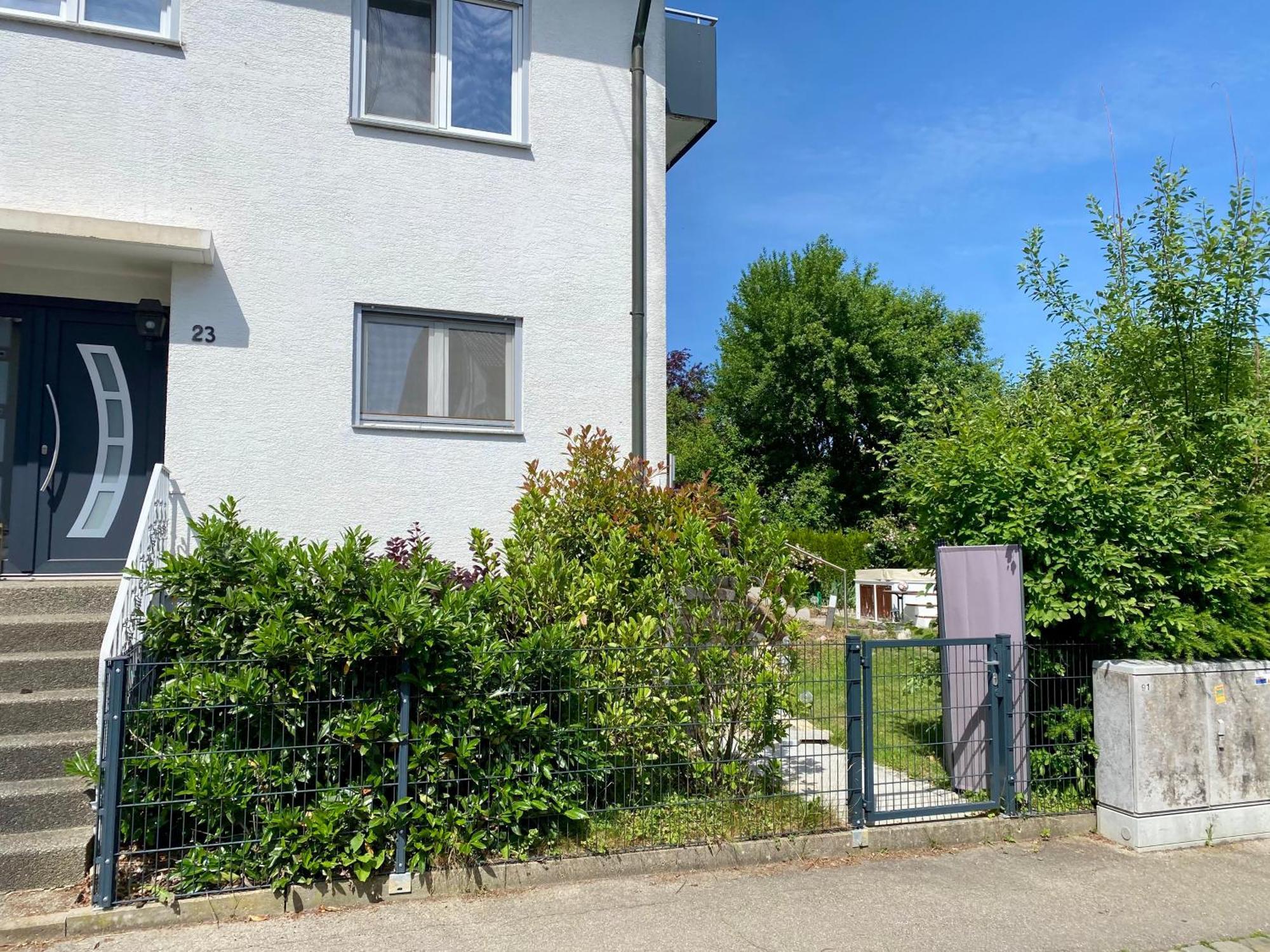 1,5 Zimmer Apartment In S-Bahn Naehe, 35 Qm, Max 4 Pers, Zentral, Private Terasse, Internet 250 Mbit Gärtringen Buitenkant foto